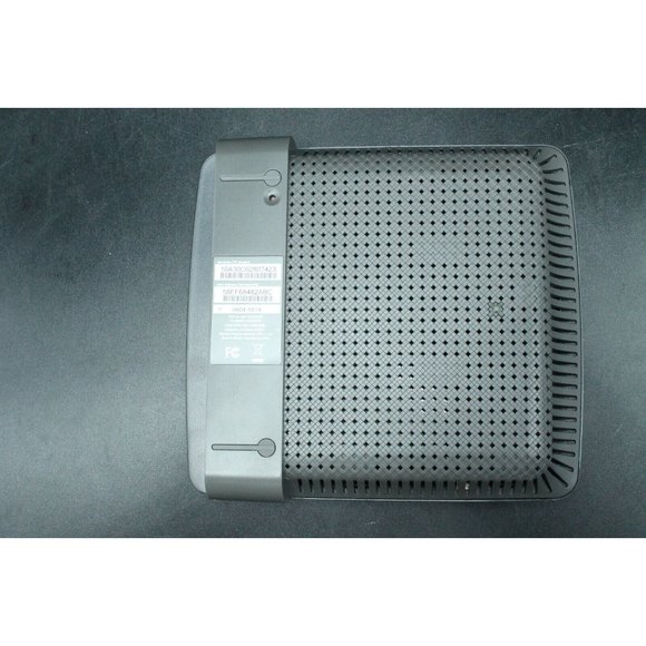 Linksys N600 E2500 WI-FI Dual Band Router - Picture 8 of 10